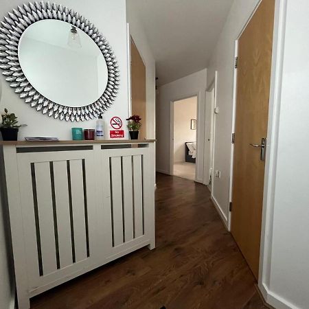 Kent, Dartford Station Apartments Екстериор снимка